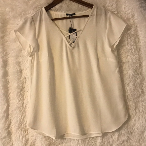 NWT DYNAMITE SIZE M TOP blouse - Picture 1 of 8